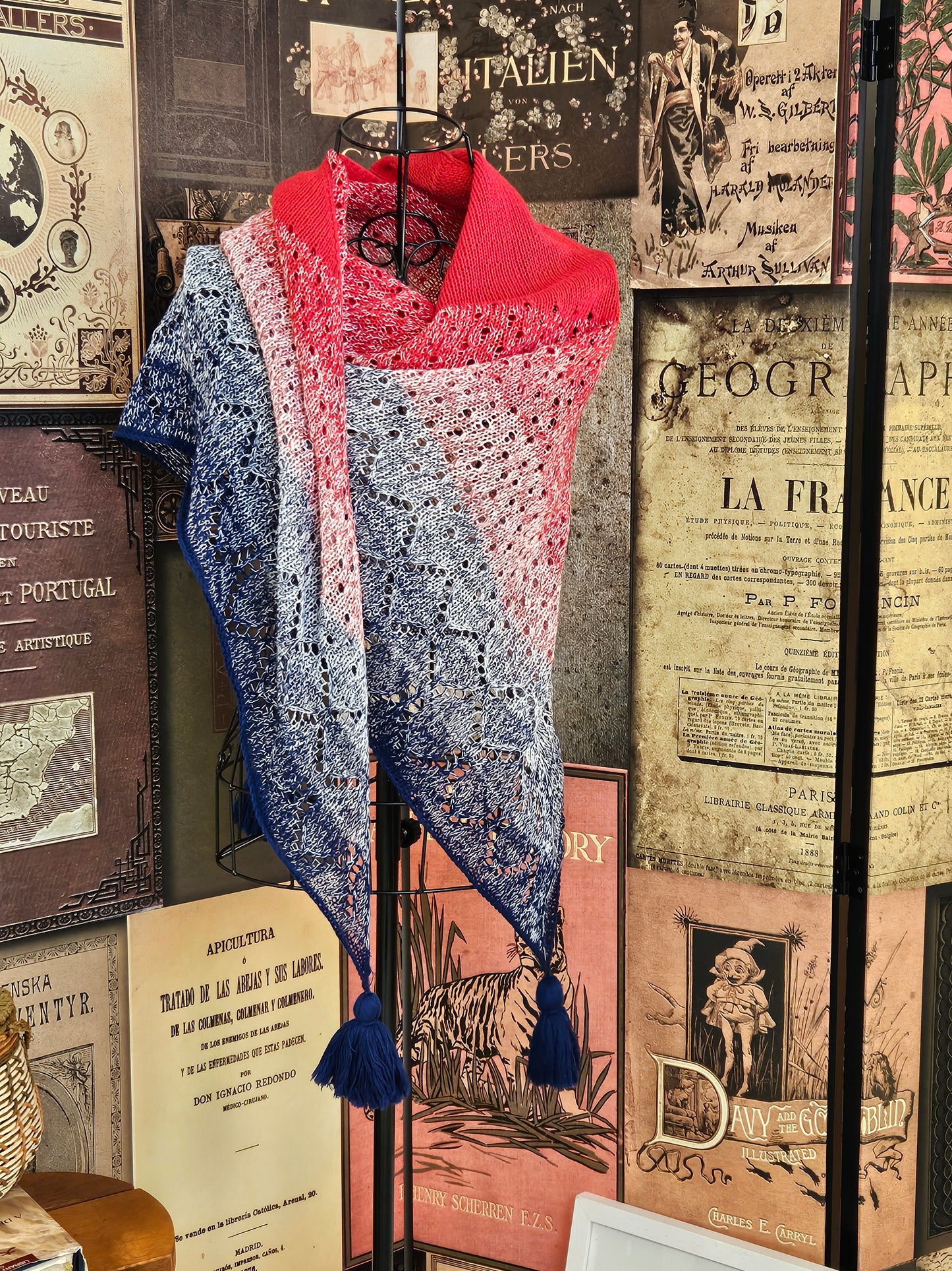 Large triangle handknitted shawl "The Sun above the River"