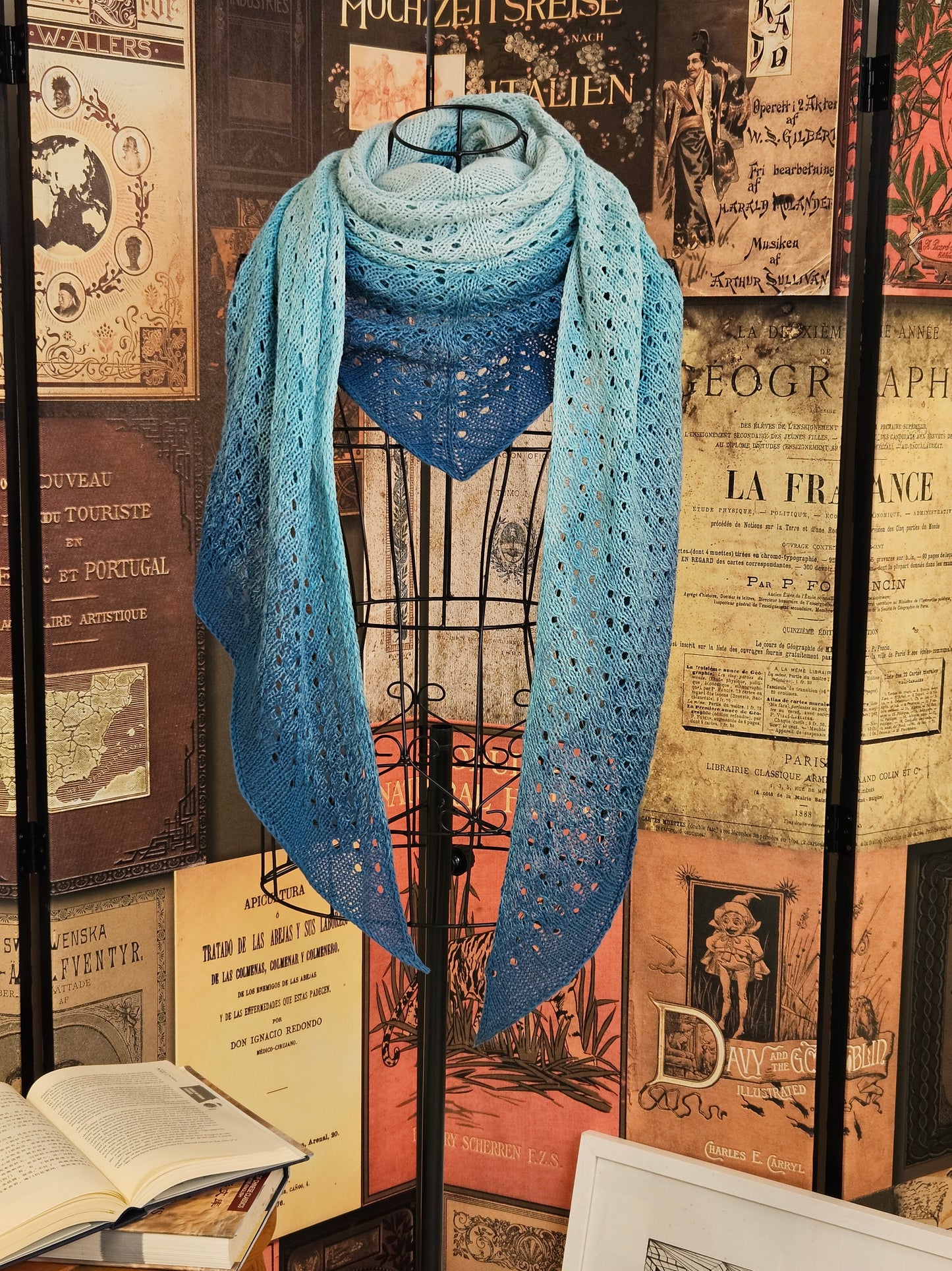Large triangle handknitted shawl "Blue Lava" 100% organic cotton