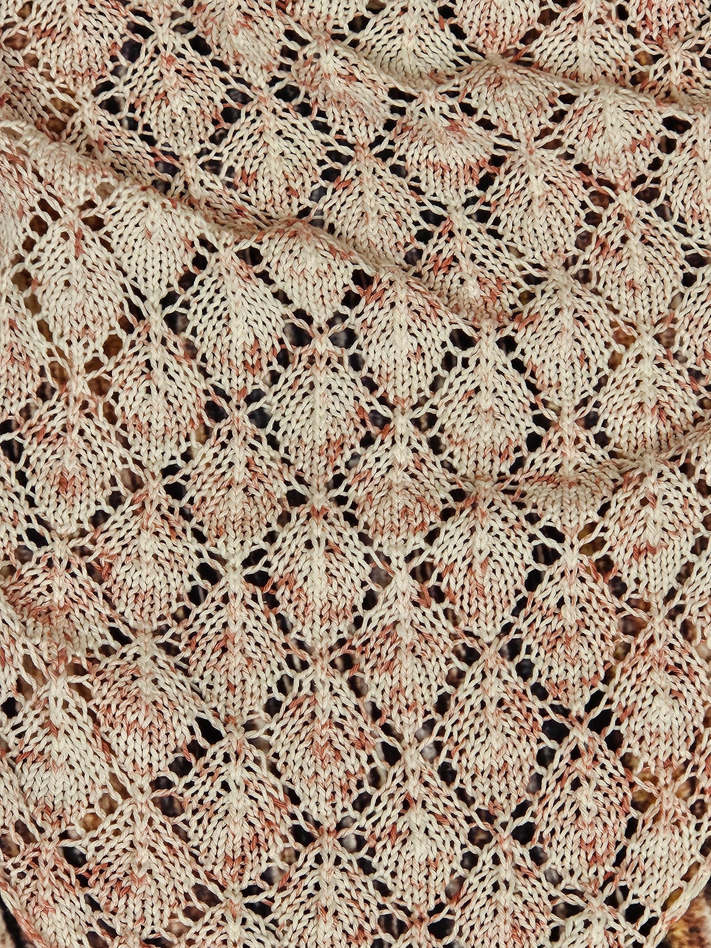 Large triangle handknitted shawl "Pink Seashell"