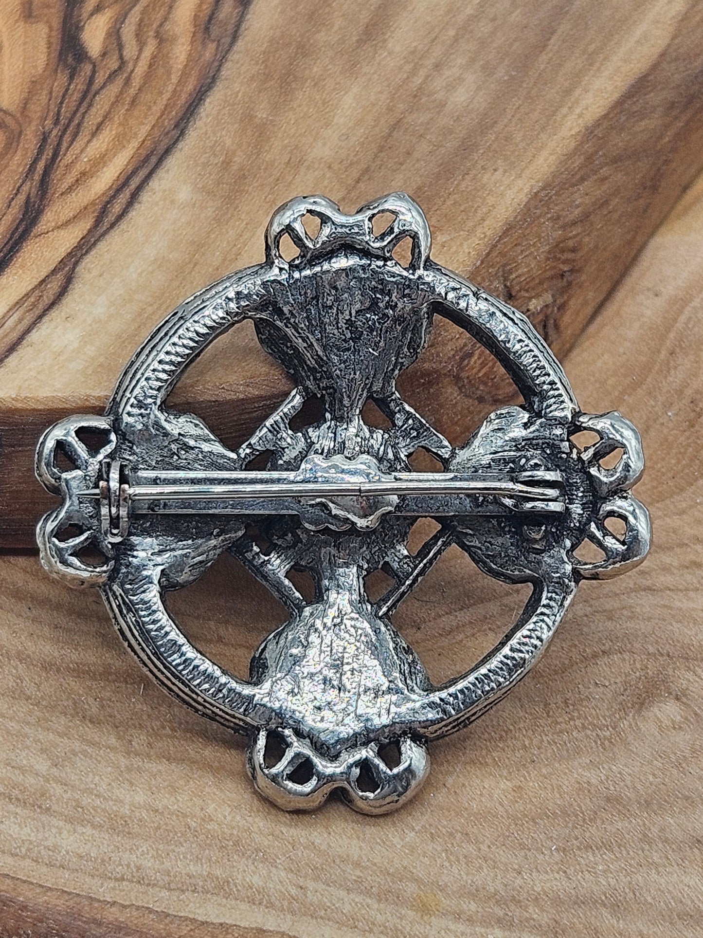 Vintage Scottish Brooch with Celtic ornament, VGC